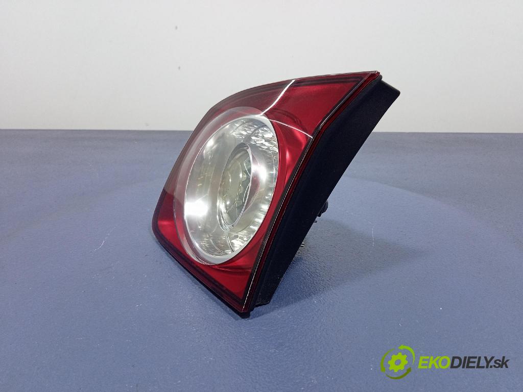 Vw Golf 2008 svetlo / reflektor zad Prava: Vnútri: 5M0945094J