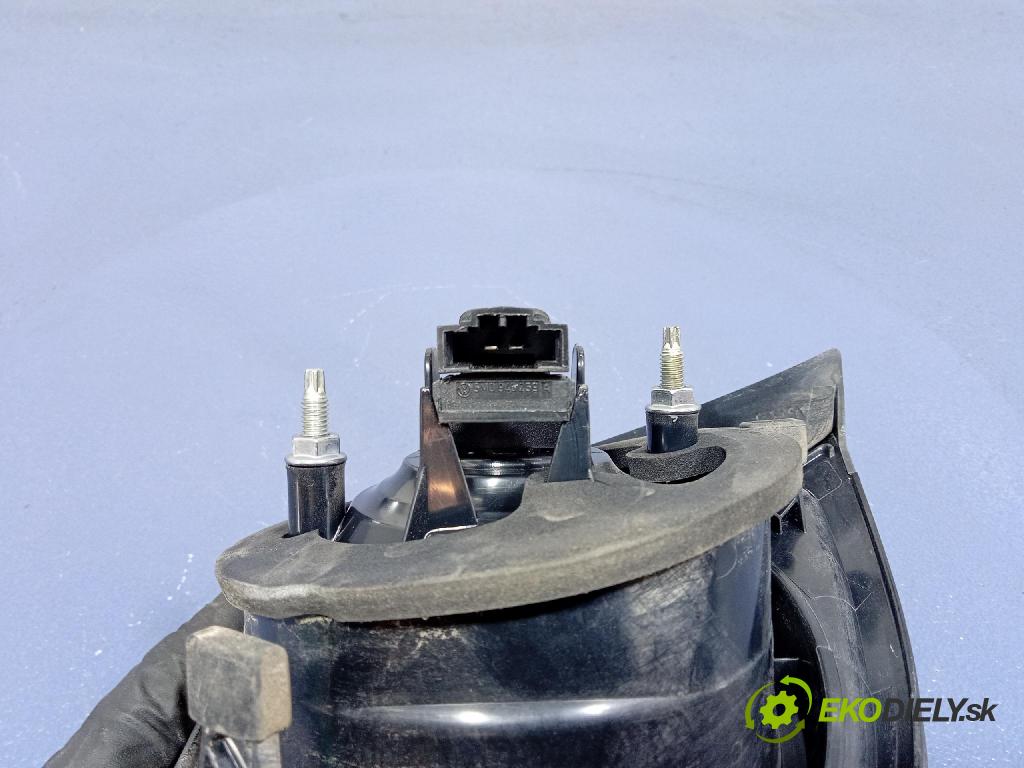 Vw Golf 2008 svetlo / reflektor zad Prava: Vnútri: 5M0945094J