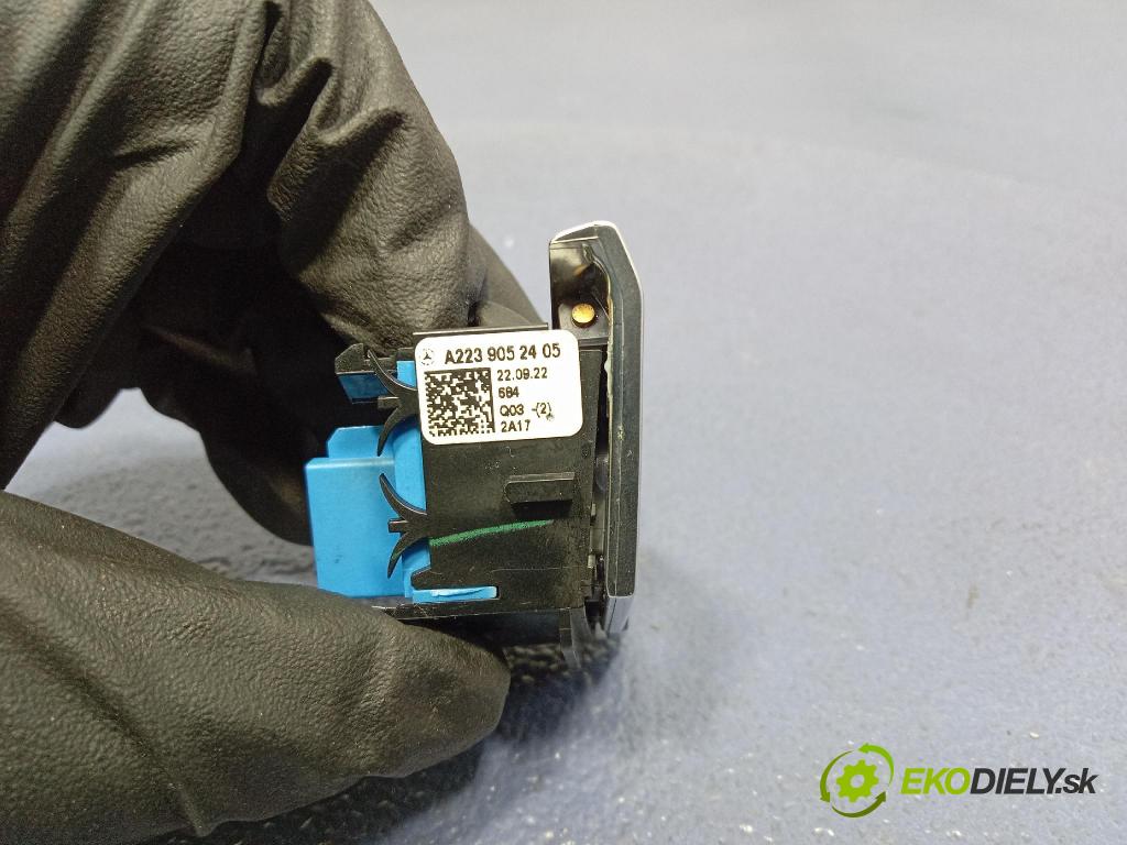 Mercedes S-Klasa 2022 prepínač A2239052405