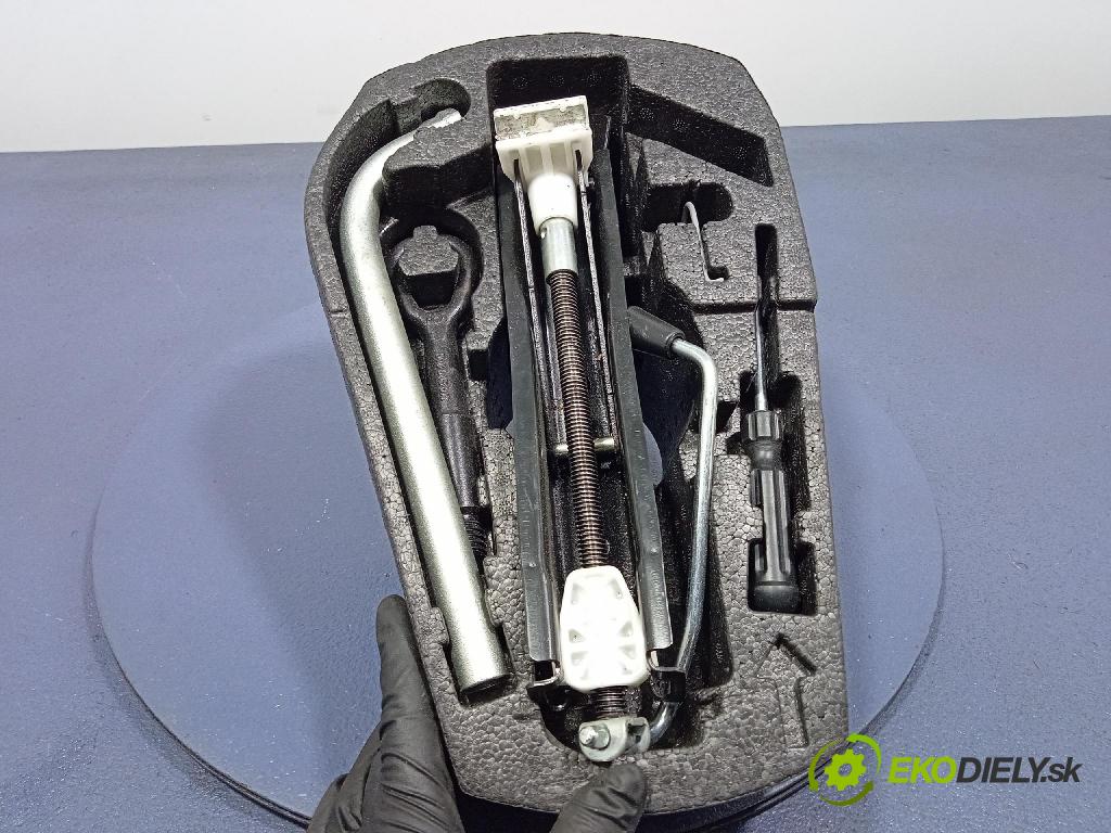 Vw Up! 2016 Kulisa radenia 1S0012115P