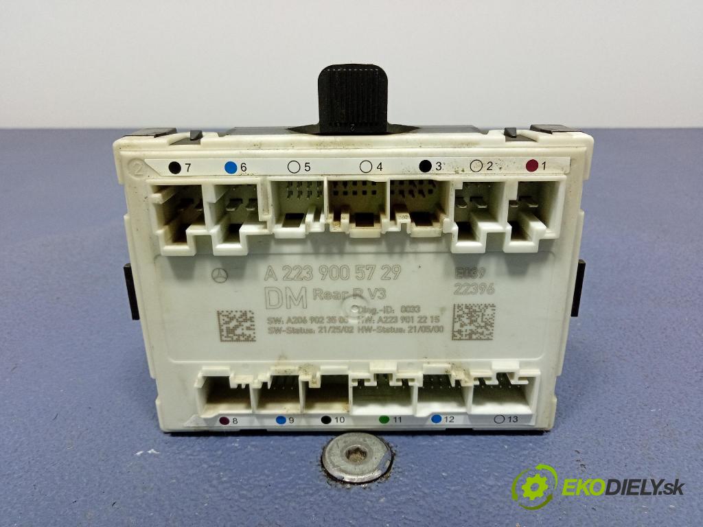 Mercedes S-Klasa 2022 riadiaca jednotka A2239005729