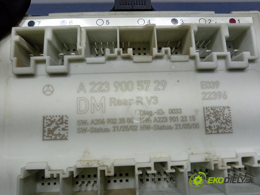 Mercedes S-Klasa 2022 riadiaca jednotka A2239005729