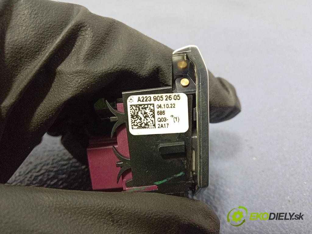 Mercedes S-Klasa 2022 prepínač A2239052605