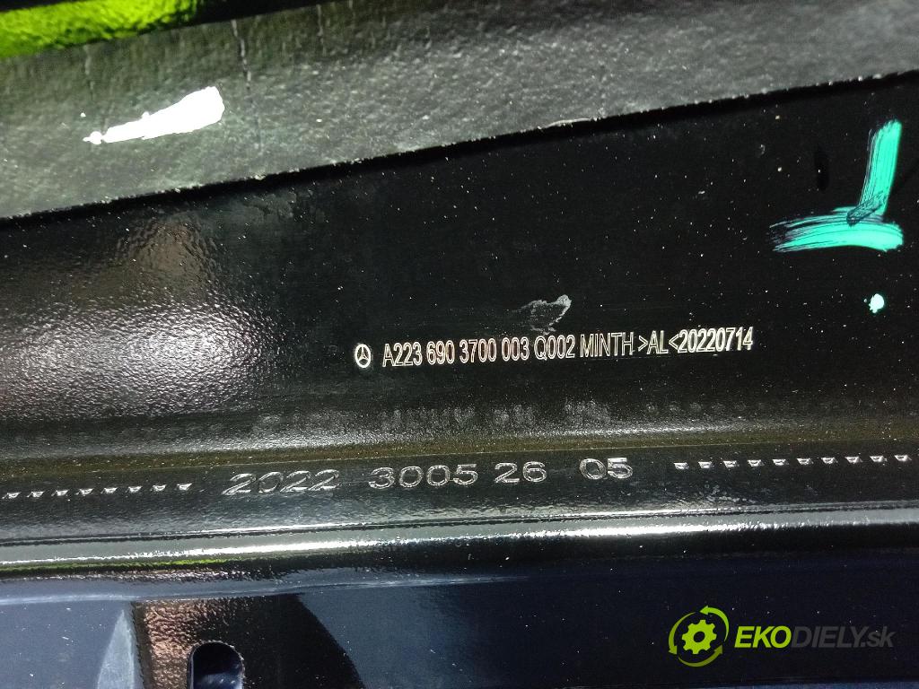 Mercedes S-Klasa 2022 lišta Dekoratívne: A2236903700