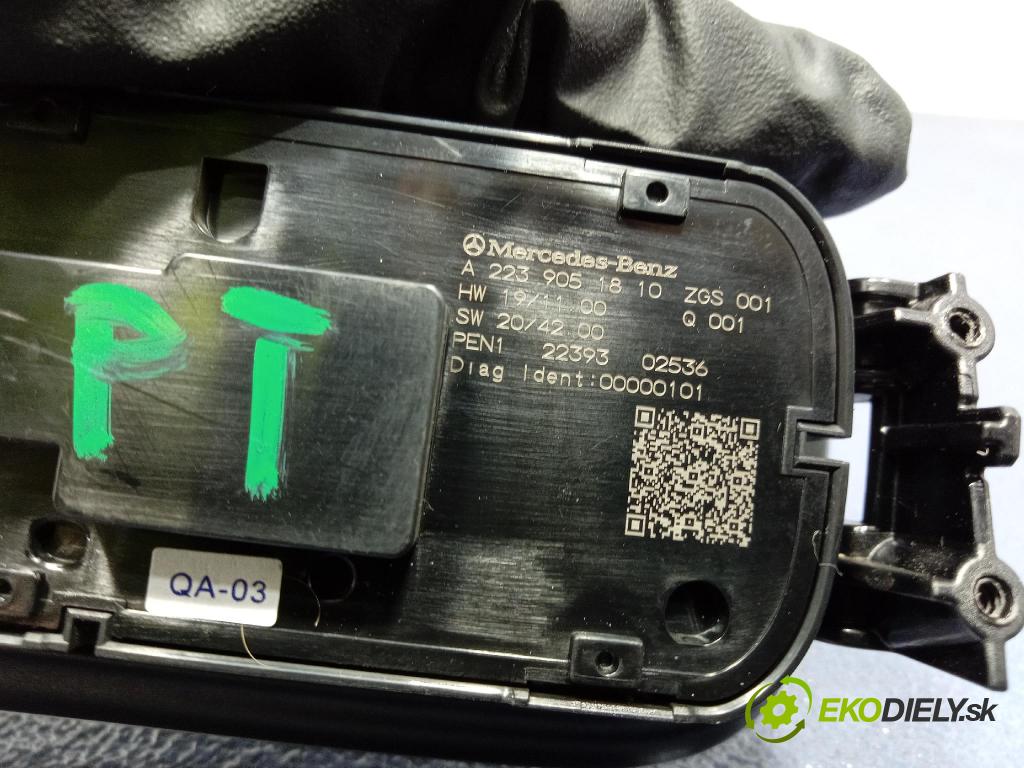 Mercedes S-Klasa 2022 prepínač Okná: A2239051810