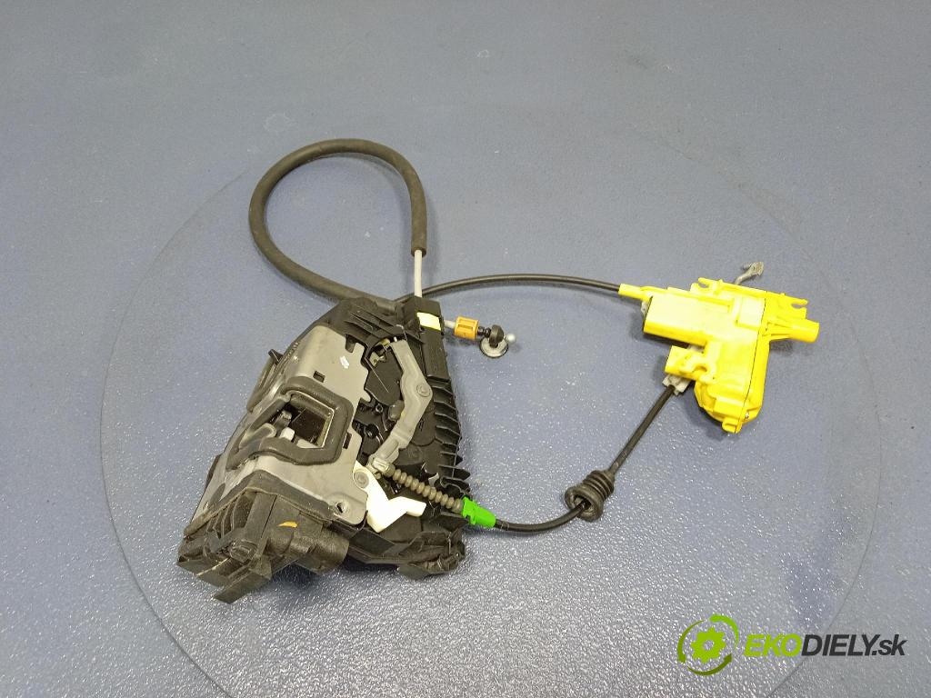 Mercedes S-Klasa 2022 zámek dveře Zad: v pravo: A0997301501