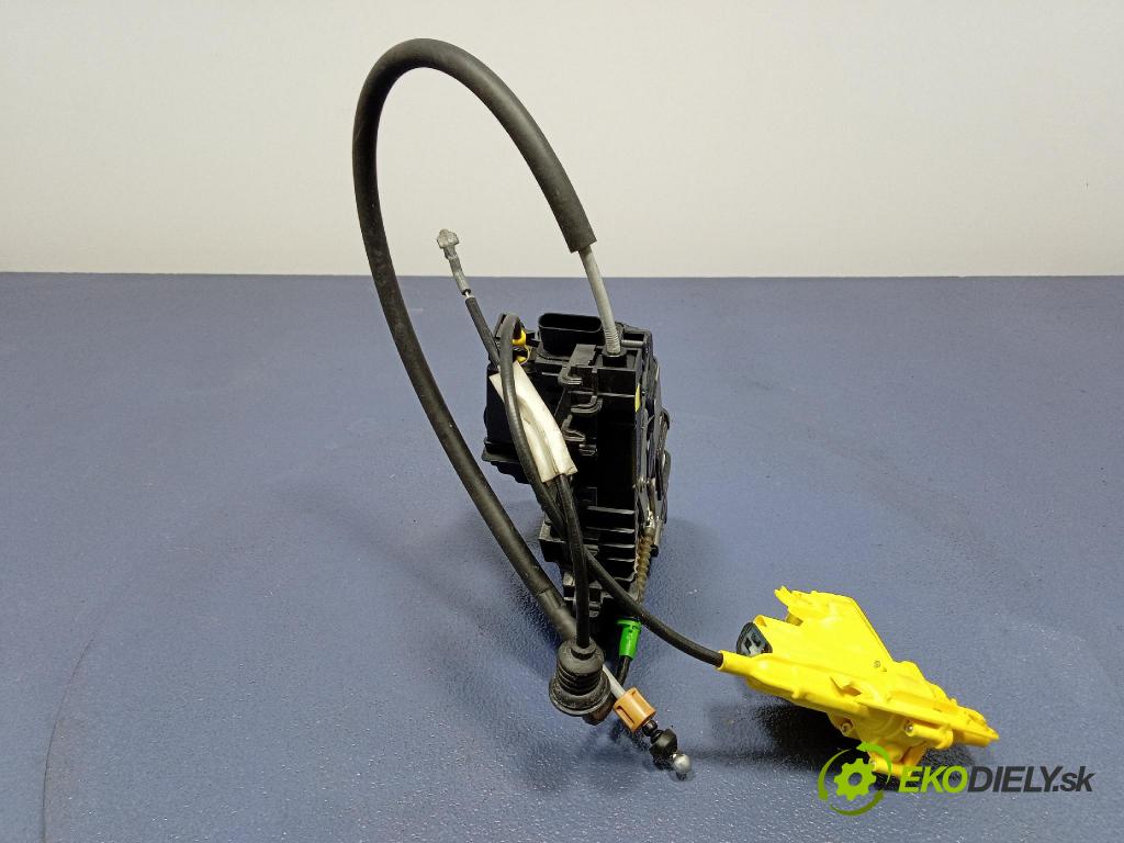 Mercedes S-Klasa 2022 zámok dvere zad Vľavo: A0997300001