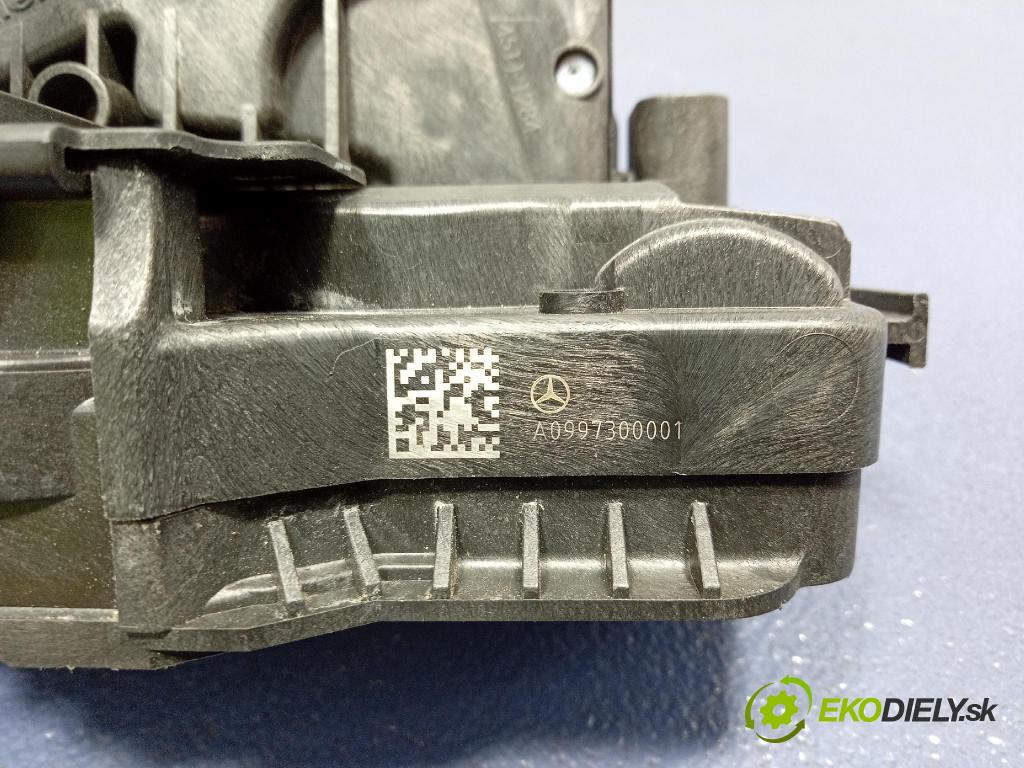 Mercedes S-Klasa 2022 zámok dvere zad Vľavo: A0997300001