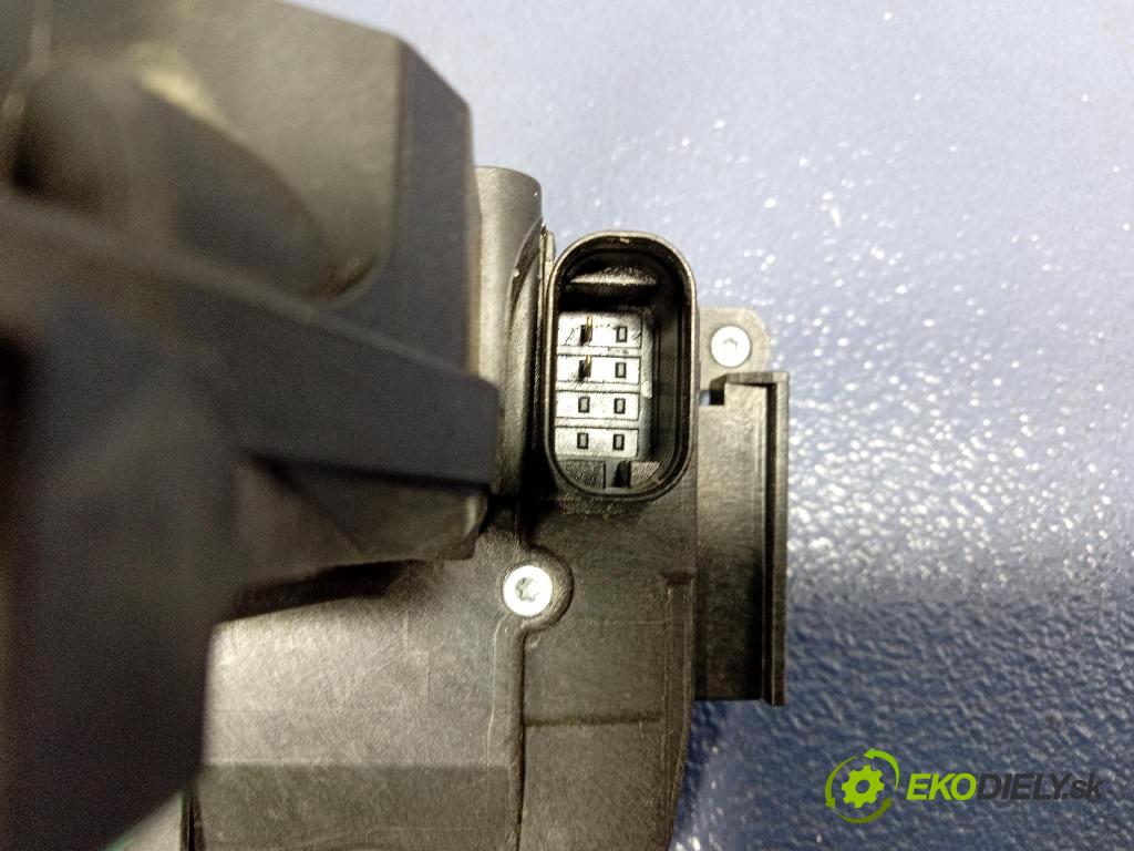 Mercedes S-Klasa 2022 zámok dvere zad Vľavo: A0997300001