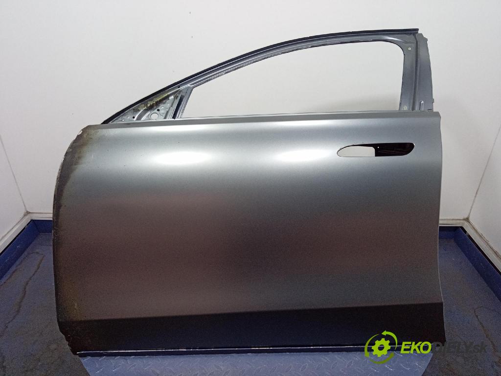 Mercedes S-Klasa 2022 dvere Predné Vľavo: