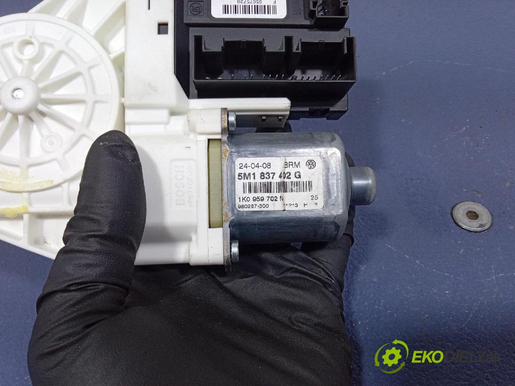Vw Golf 2008 mechanizmus okna Okná: Predné v pravo: 5M1837402G