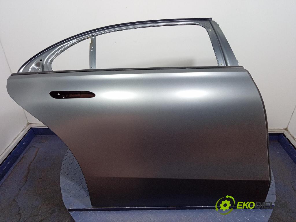 Mercedes S-Klasa 2022 dvere zad pravé