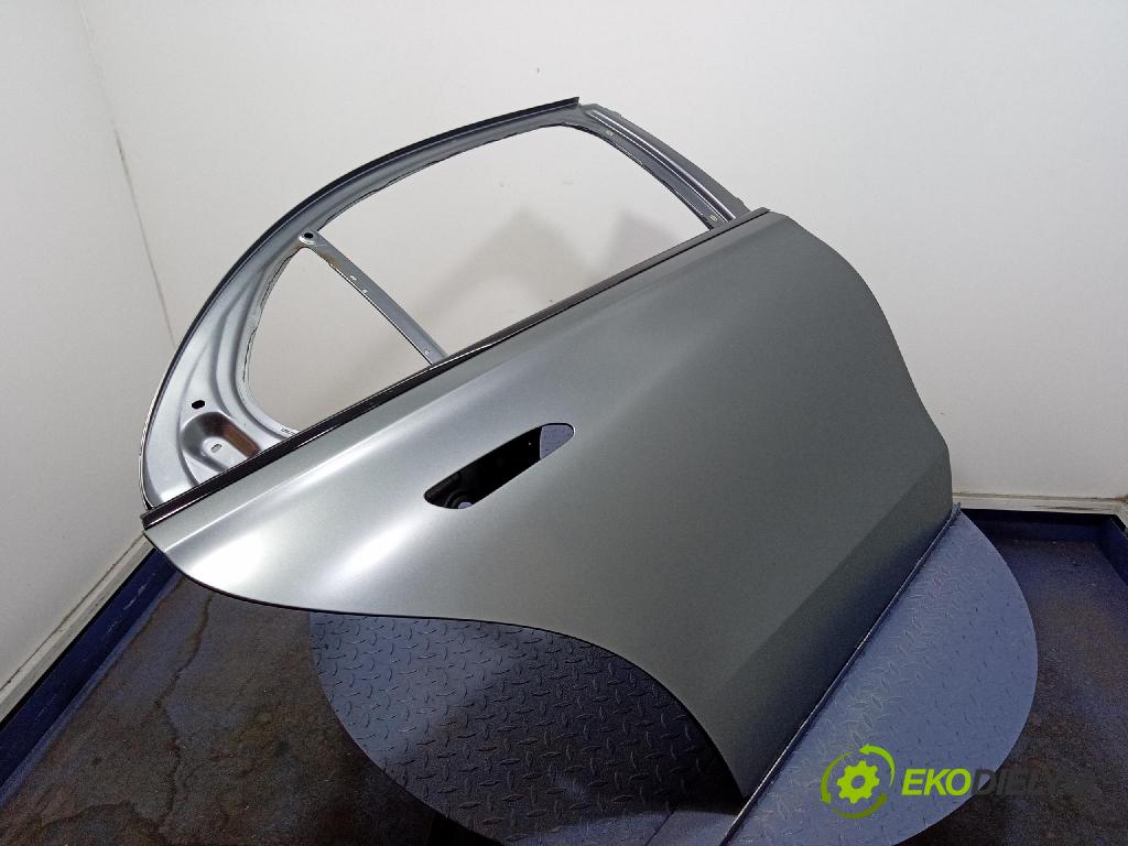 Mercedes S-Klasa 2022 dvere zad pravé