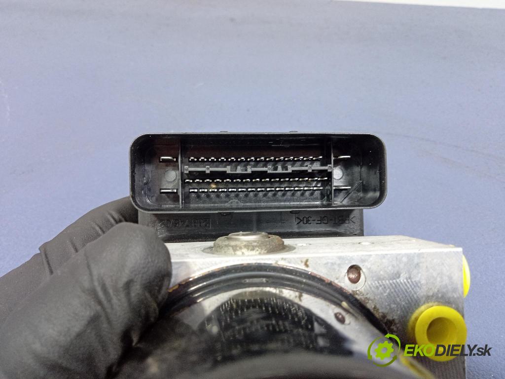 Vw Golf 2008 čerpadlo ABS x 1K0614517AF