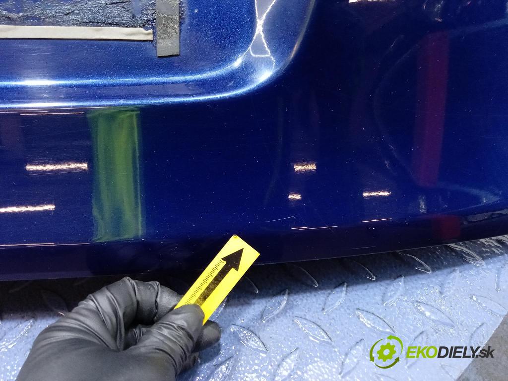 Vw Golf 2008 zadna dveře kufra: kufra: