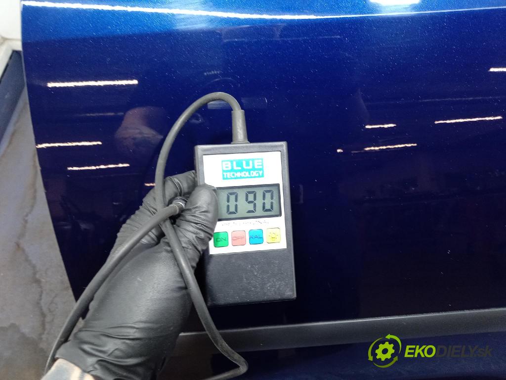 Vw Golf 2008 dvere zad Vľavo: