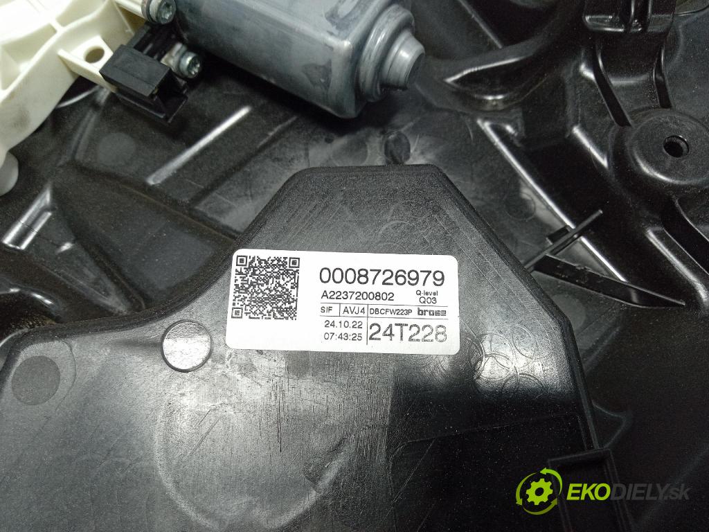 Mercedes S-Klasa 2022 mechanizmus okna Okná: Predné v pravo: A2237200802