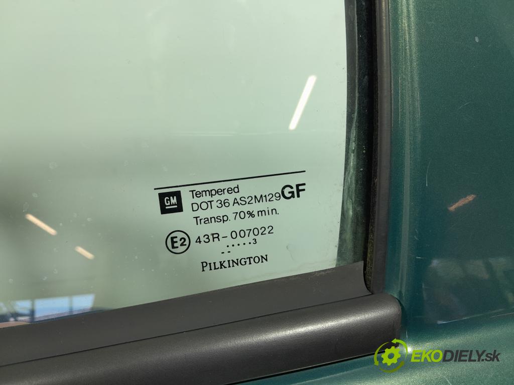 Opel Astra 2003 dvere zad Vľavo: 01