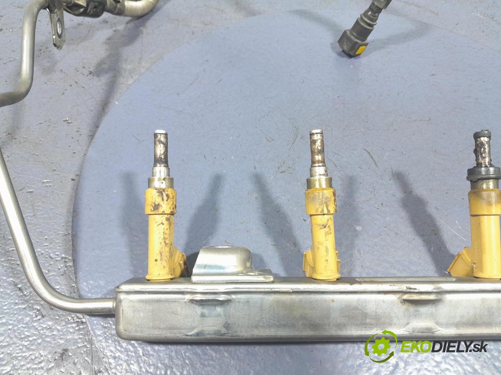 Toyota Auris 2017 lišta Dodávka: