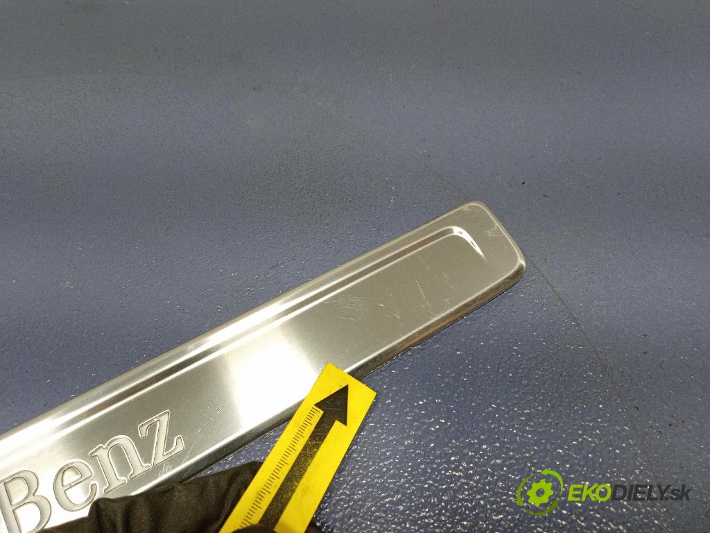 Mercedes S-Klasa 2022 lišta Dekoratívne: Prah: A2236804200