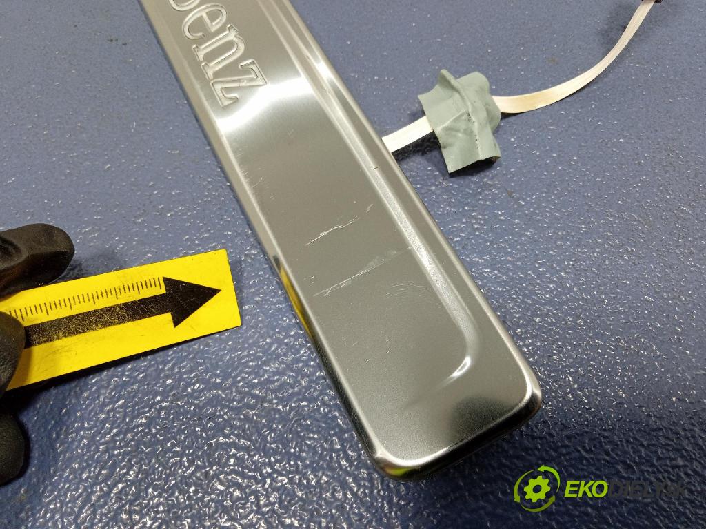 Mercedes S-Klasa 2022 lišta Dekoratívne: Prah: A2236804800