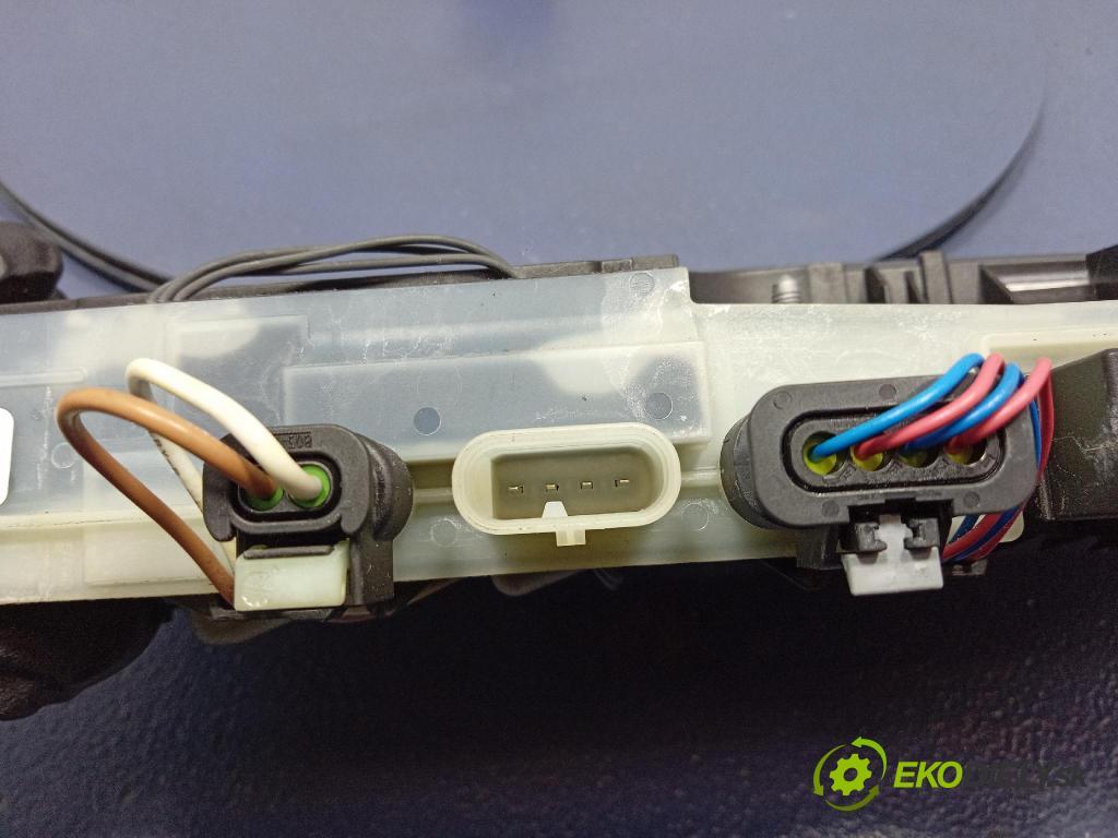 Mercedes S-Klasa 2022 klika před levá A0997608903