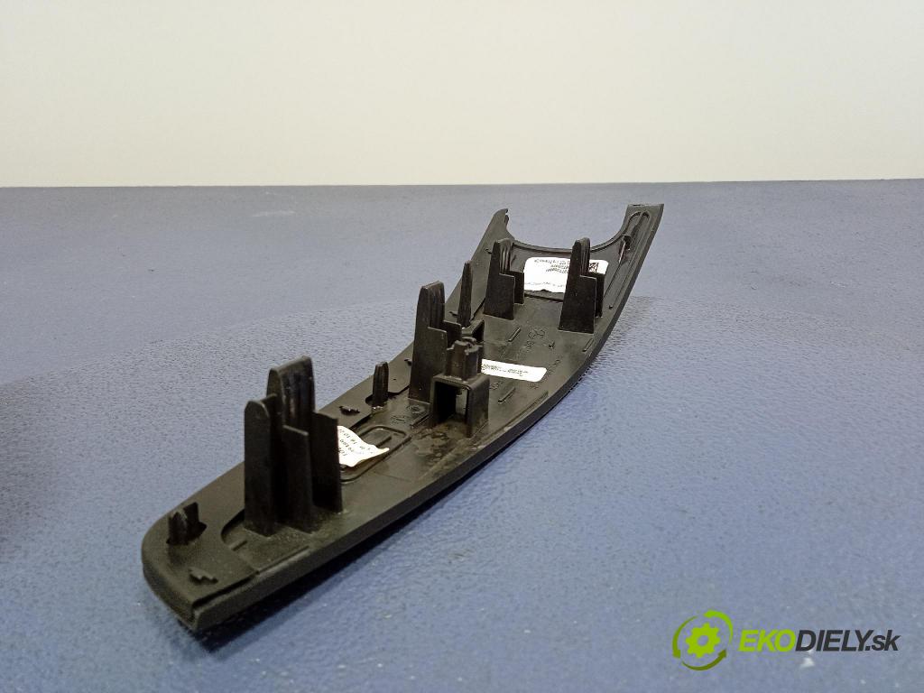 Mercedes S-Klasa 2022 lišta Dekoratívne: Vnútri: 23T7308001