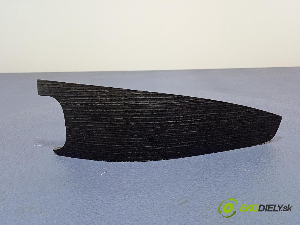 Mercedes S-Klasa 2022 lišta Dekoratívne: Vnútri: 23T7307901