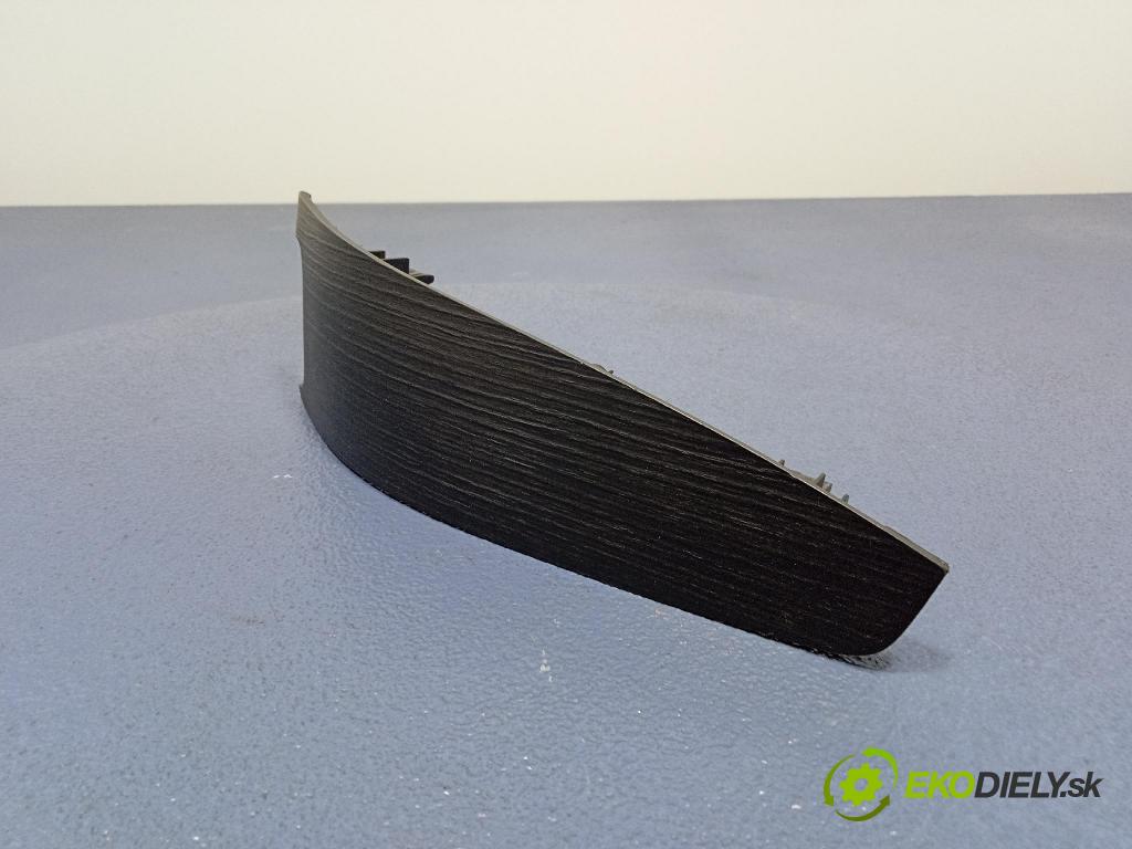 Mercedes S-Klasa 2022 lišta Dekoratívne: Vnútri: 23T7307901