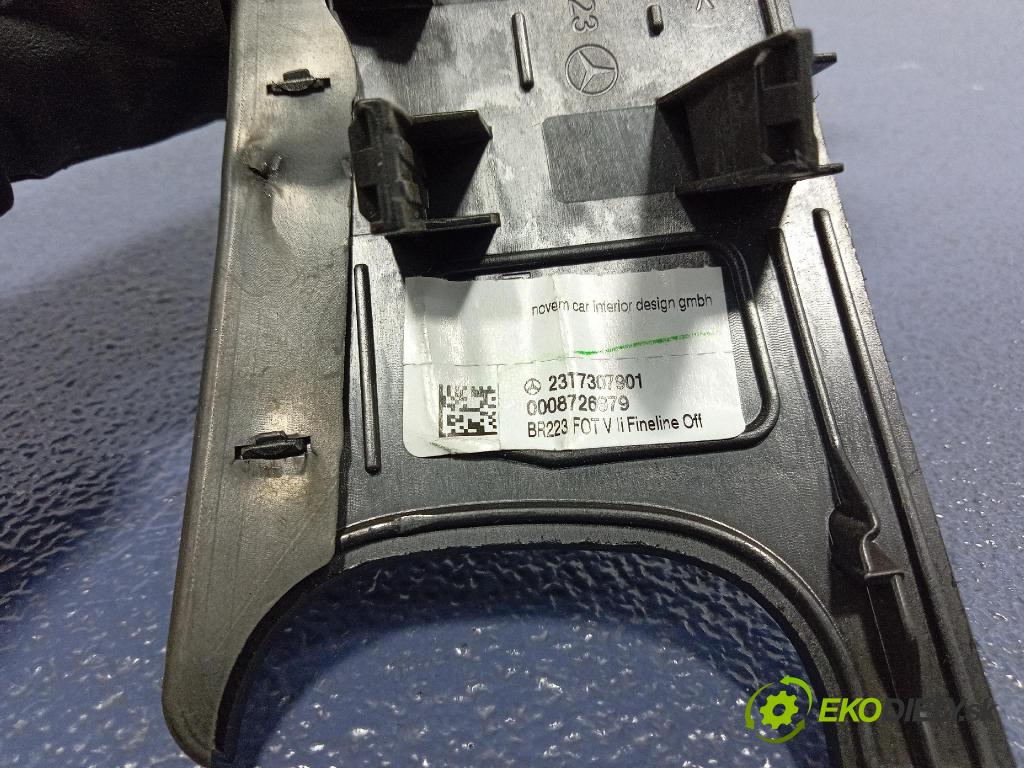 Mercedes S-Klasa 2022 lišta Dekoratívne: Vnútri: 23T7307901