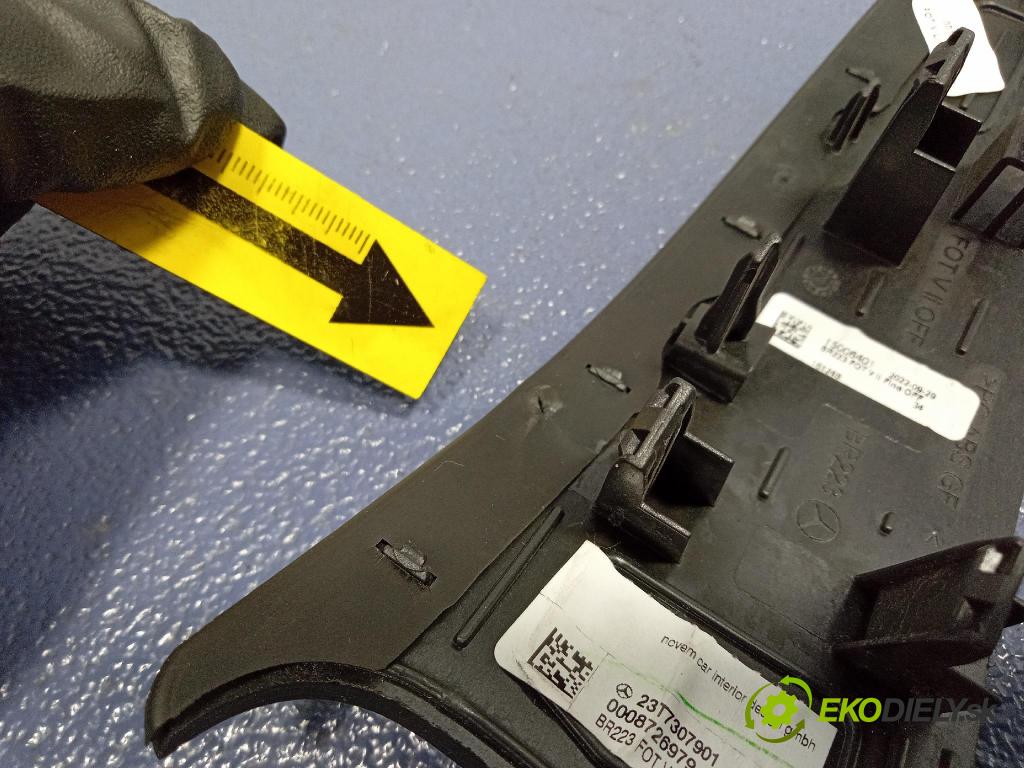 Mercedes S-Klasa 2022 lišta Dekoratívne: Vnútri: 23T7307901