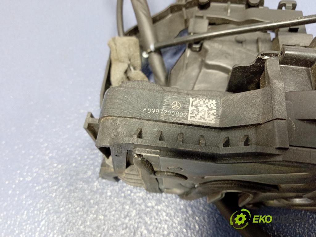 Mercedes S-Klasa 2022 zámok dvere Predné v pravo: A0997200802