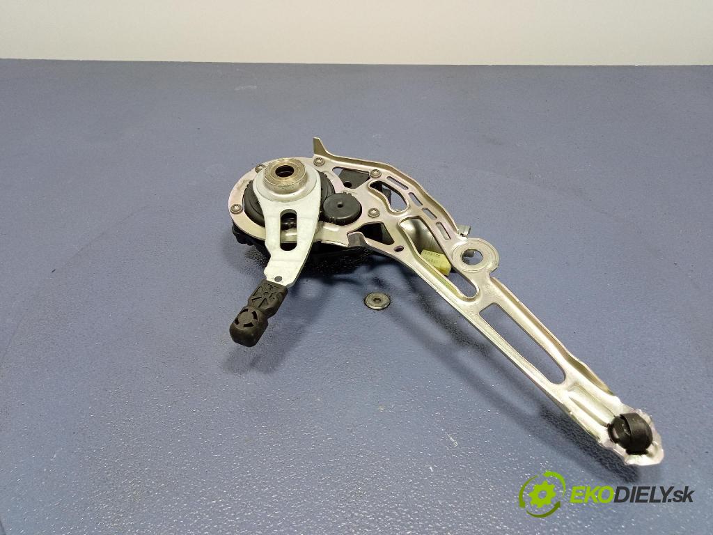 Mercedes S-Klasa 2022 zadna dveře kufra: kufra: A2238209901