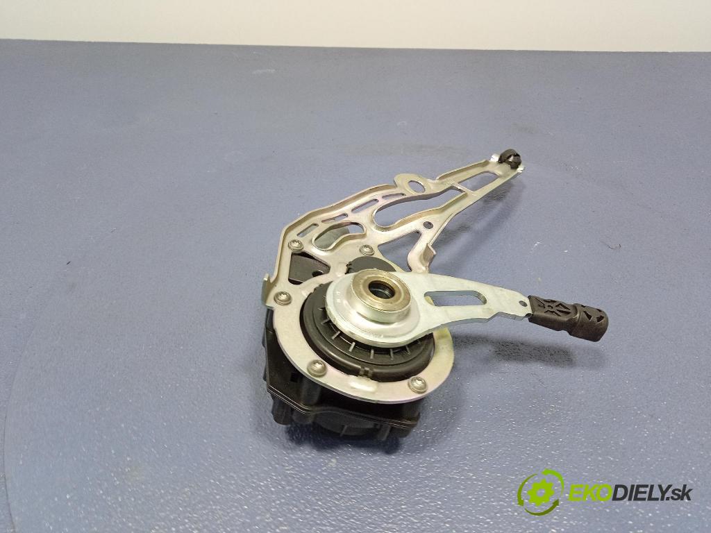 Mercedes S-Klasa 2022 zadna dveře kufra: kufra: A2238209901