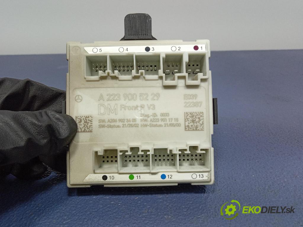 Mercedes S-Klasa 2022 riadiaca jednotka A2239005029