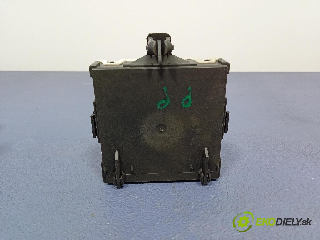 Mercedes S-Klasa 2022 riadiaca jednotka A2239005029