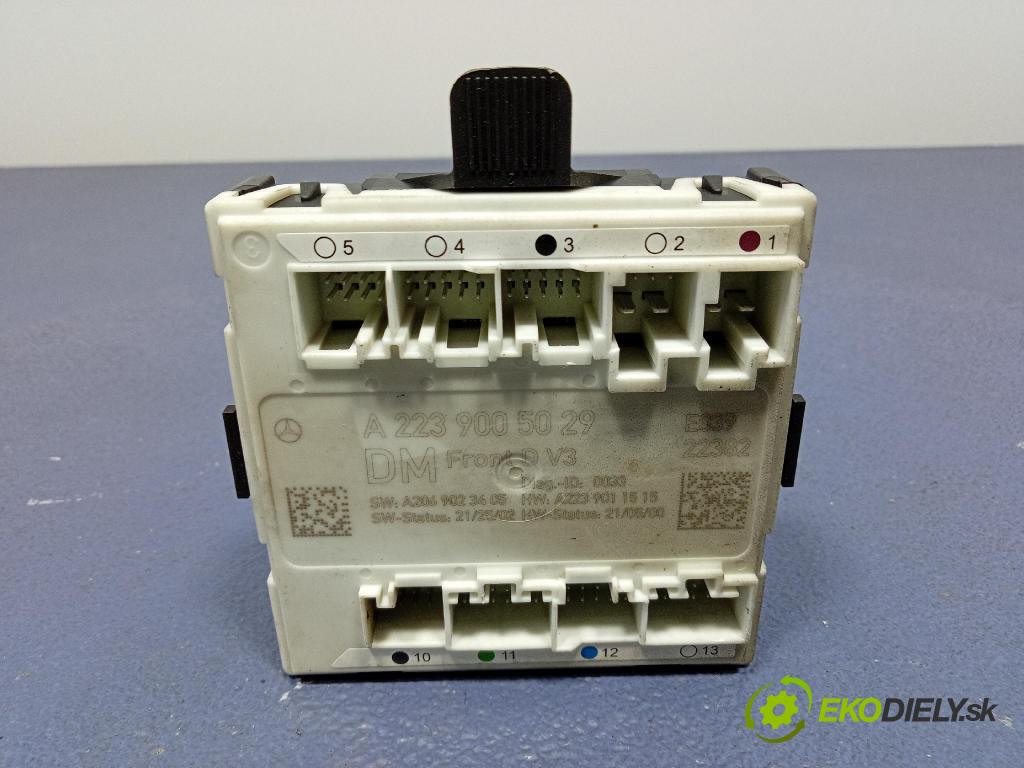 Mercedes S-Klasa 2022 riadiaca jednotka A2239005029