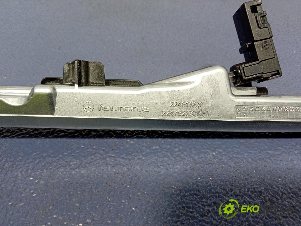 Mercedes S-Klasa 2022 lišta Dekoratívne: Vnútri: A2237304603