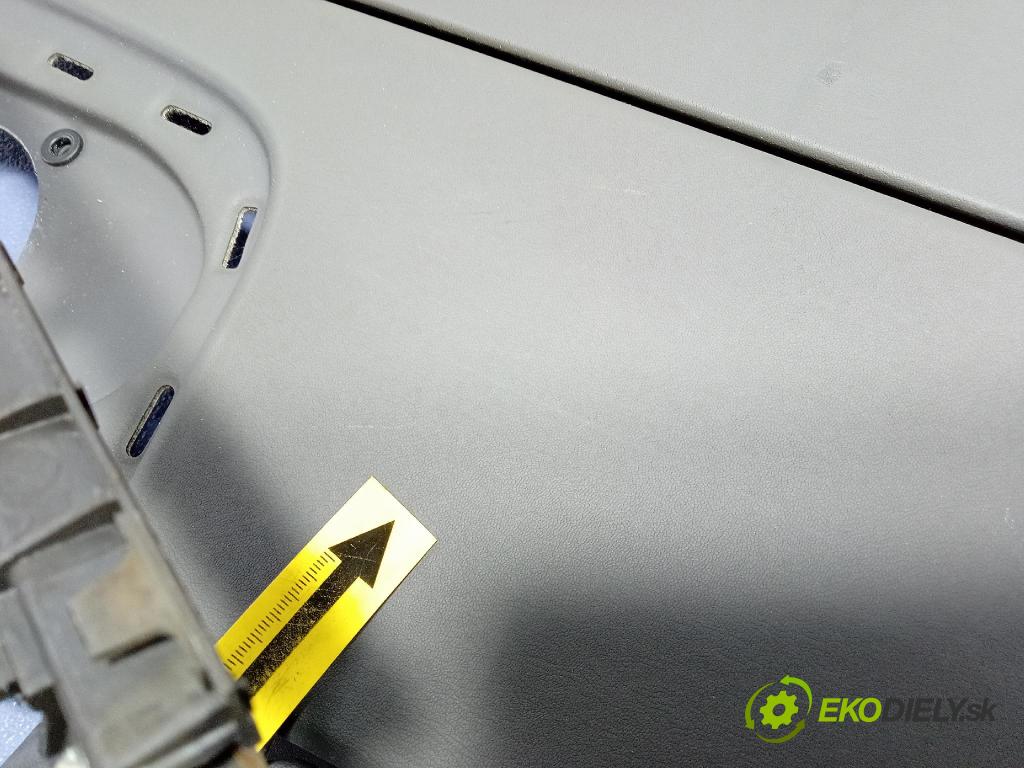 Mercedes S-Klasa 2022 kufra: A2236905900