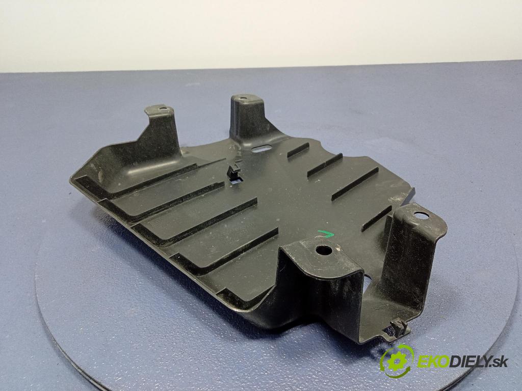 Mercedes S-Klasa 2022 kryt Plast: podvozek: A2233520101