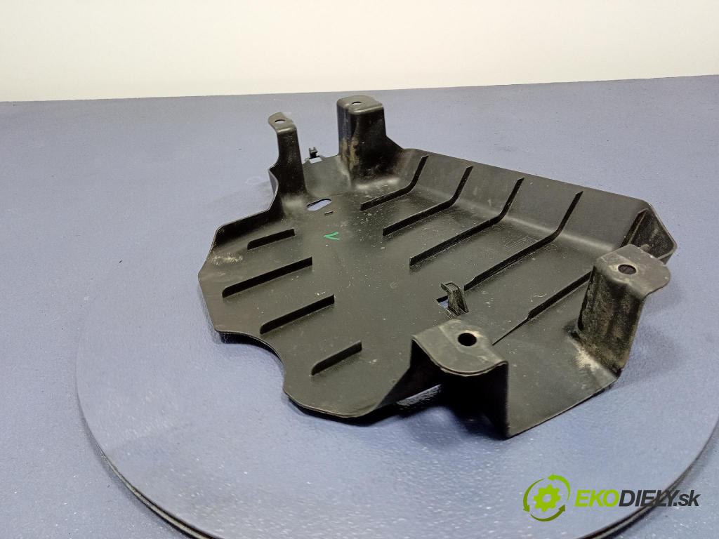 Mercedes S-Klasa 2022 kryt Plast: podvozek: A2233520101