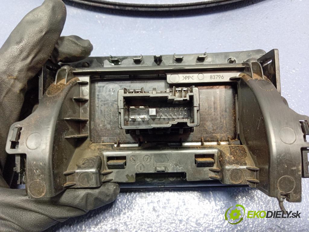 Mercedes S-Klasa 2022 inštalácia Elektrický: A2238204303