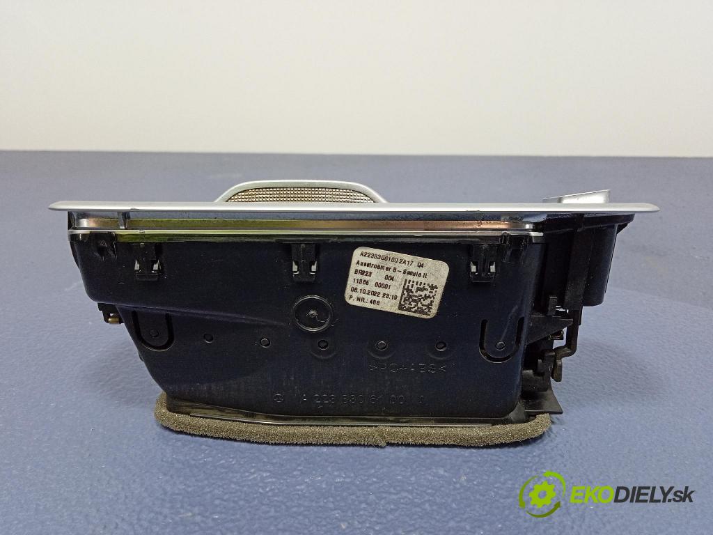 Mercedes S-Klasa 2022 GRIDS: Prúd vzduchu: Vzduch: A2238306100