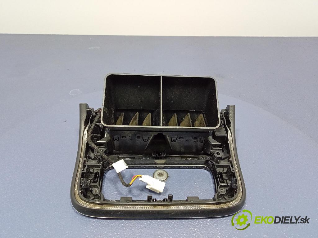 Mercedes S-Klasa 2022 GRIDS: Prúd vzduchu: Vzduch: A2238305900