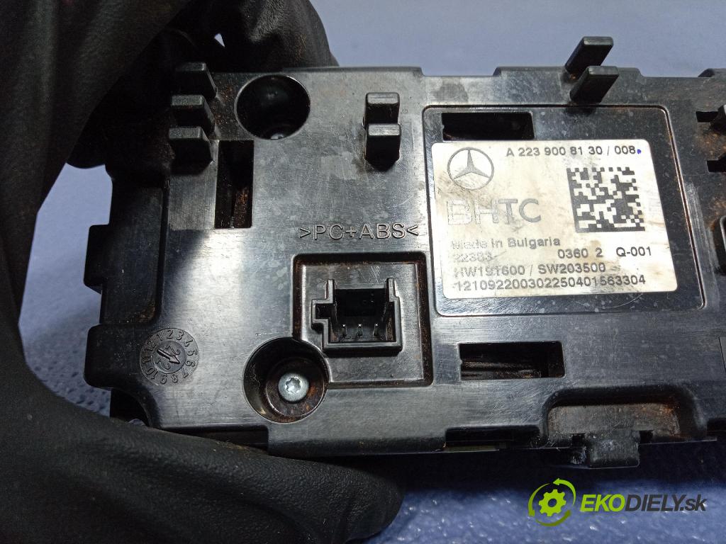 Mercedes S-Klasa 2022 prepínač Klimatizácia: Prúd vzduchu: A2239008130