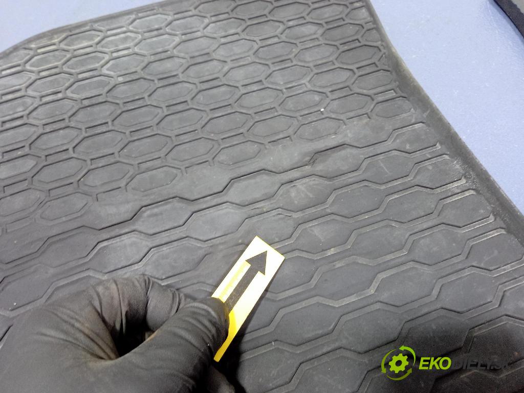 Vw Up! 2016 koberec do auta