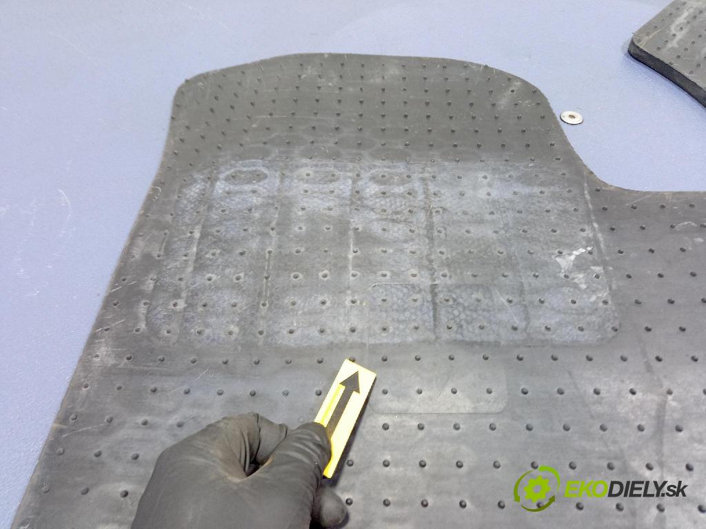 Vw Up! 2016 koberec do auta 