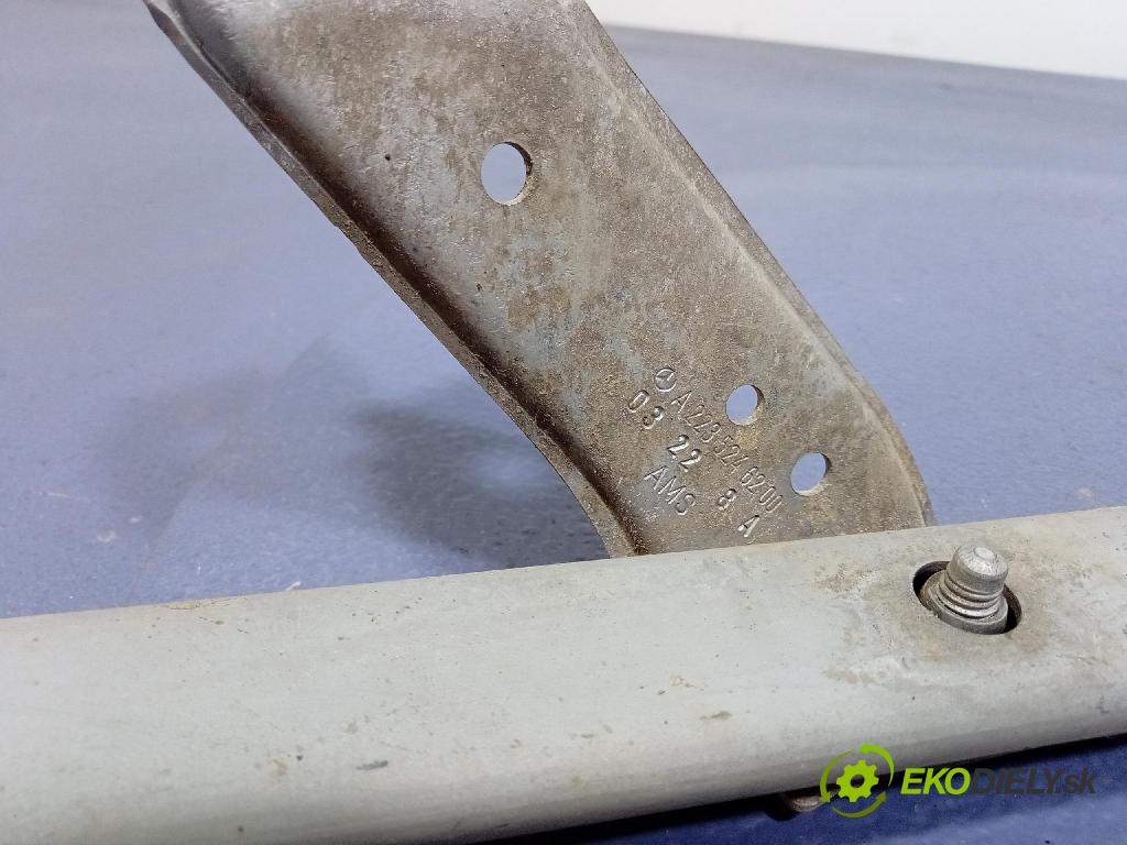 Mercedes S-Klasa 2022 výstuha Pozastavenia: zad A2235240200