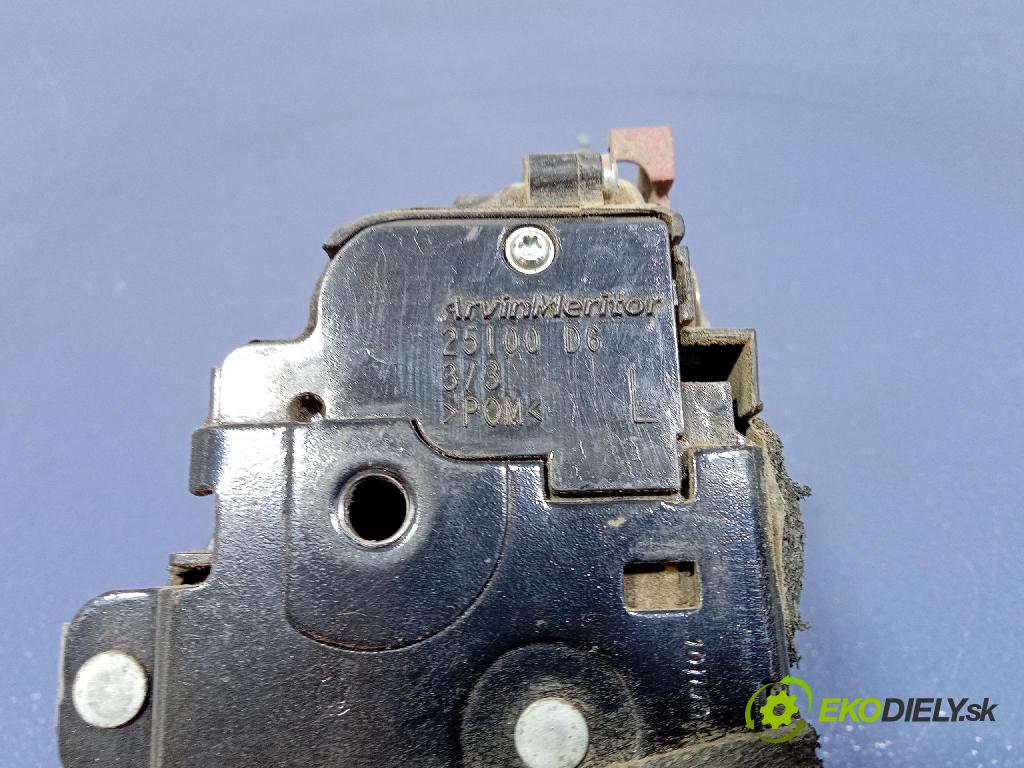 Skoda Roomster 2007 zámek dveře Zad: Levý: 5J7839015A