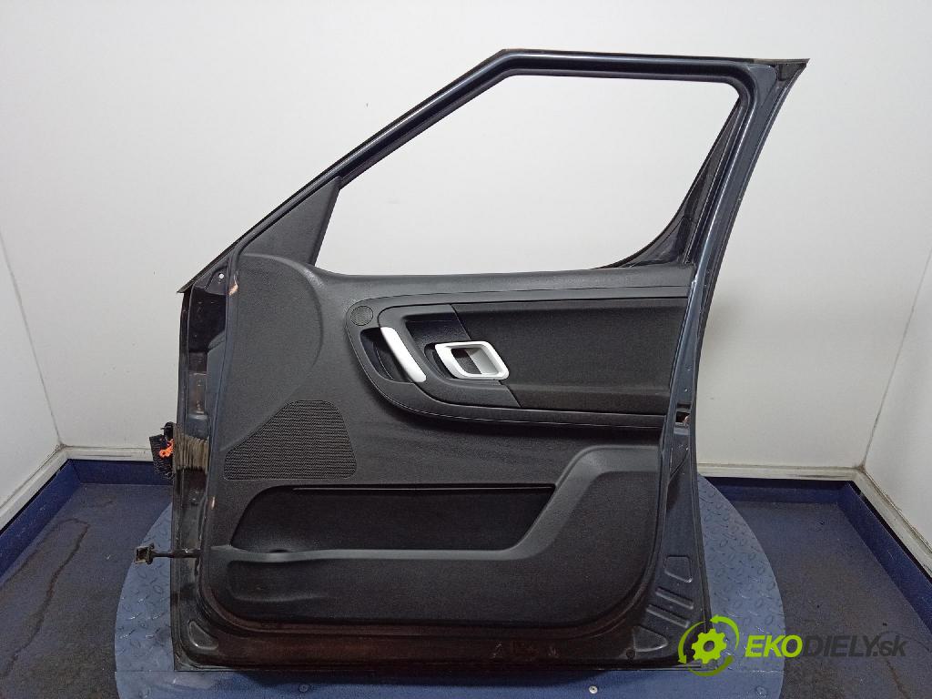 Skoda Roomster 2007 dveře před prave 